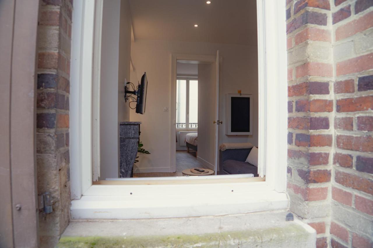 Appartement Cozy Avec Stationnement Gratuit 圣安德烈莱韦尔热 外观 照片