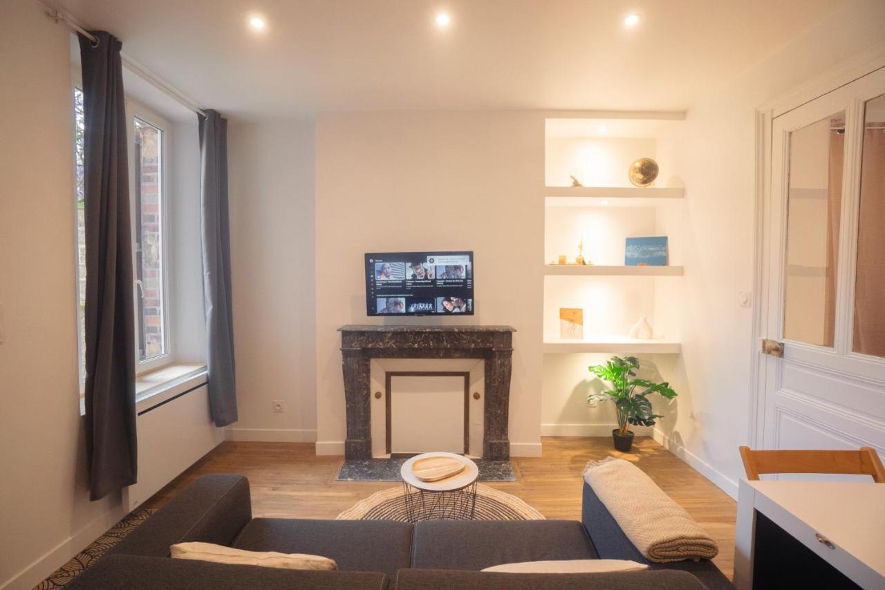 Appartement Cozy Avec Stationnement Gratuit 圣安德烈莱韦尔热 外观 照片