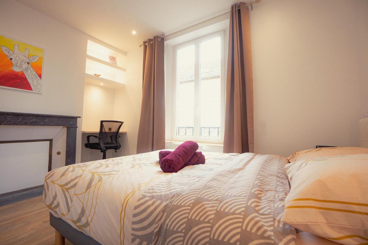 Appartement Cozy Avec Stationnement Gratuit 圣安德烈莱韦尔热 外观 照片